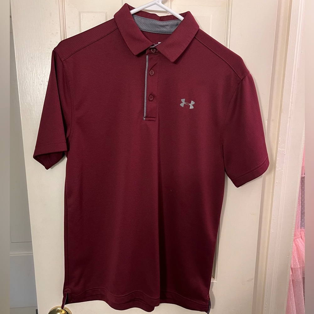 Men's Under Armour Maroon Shirt